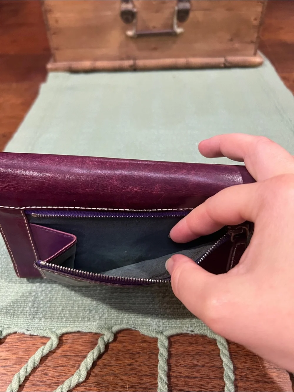 Dooney & Bourke Alto Leather Wallet